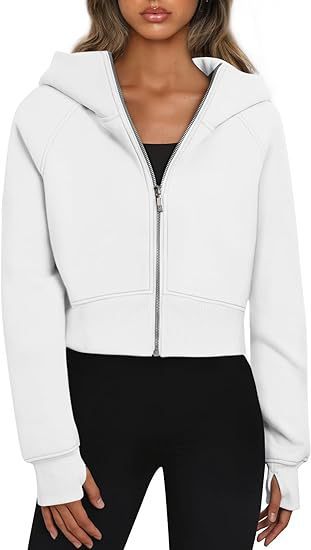 Veste à capuche courte Berg-Feldt pour femmes