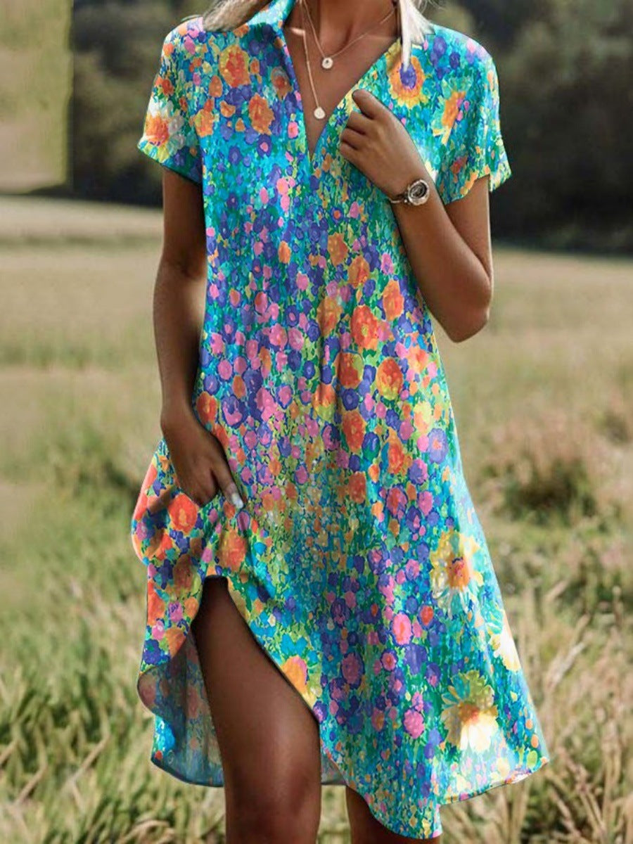 Asymmetrisches Damenkleid mit Knopfleiste und Blumenmuster von berg-feldt