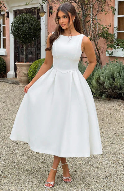 Damen Elegantes Maxikleid mit ausgestellten Ärmeln und raffiniertem Rock Berg-Feldt