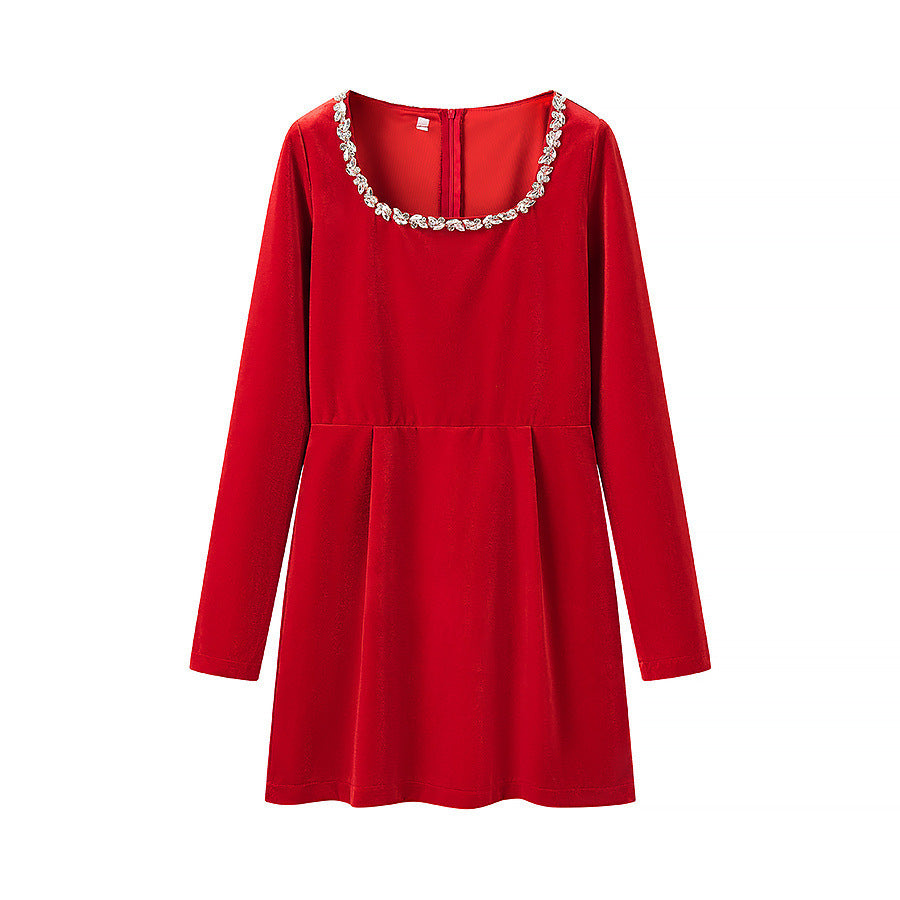 Berg-Feldt : Robe élégante à manches longues pour femme avec encolure ornée