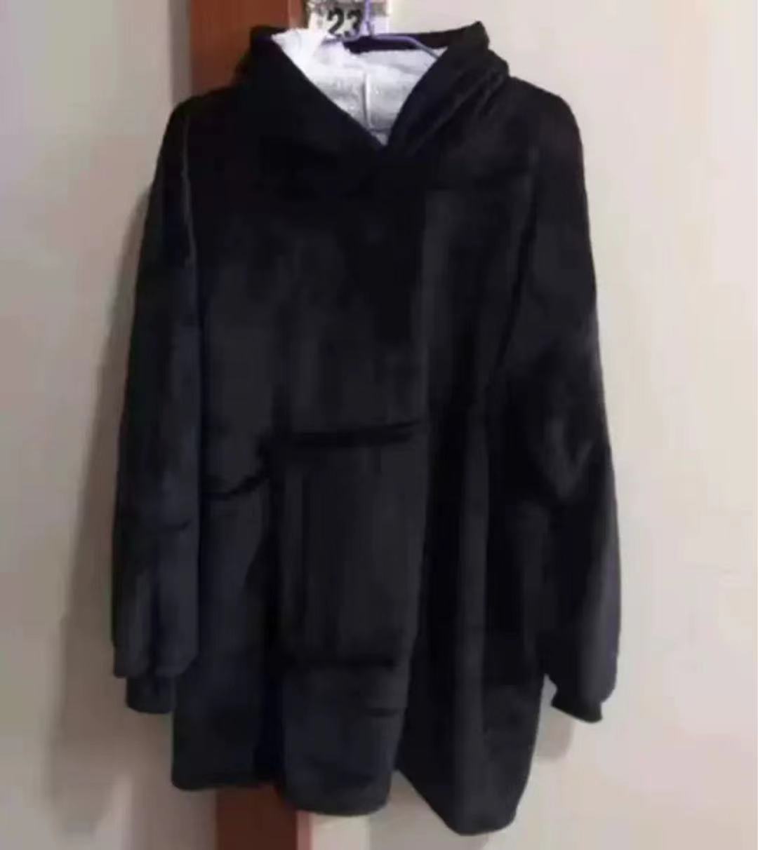 Damen-Sweatshirt surdimensionné à capuche en polaire douillette avec poches pratiques Berg-Feldt