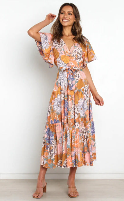 Wickel-Maxikleid mit Blumenmuster und Rüschen von berg-feldt