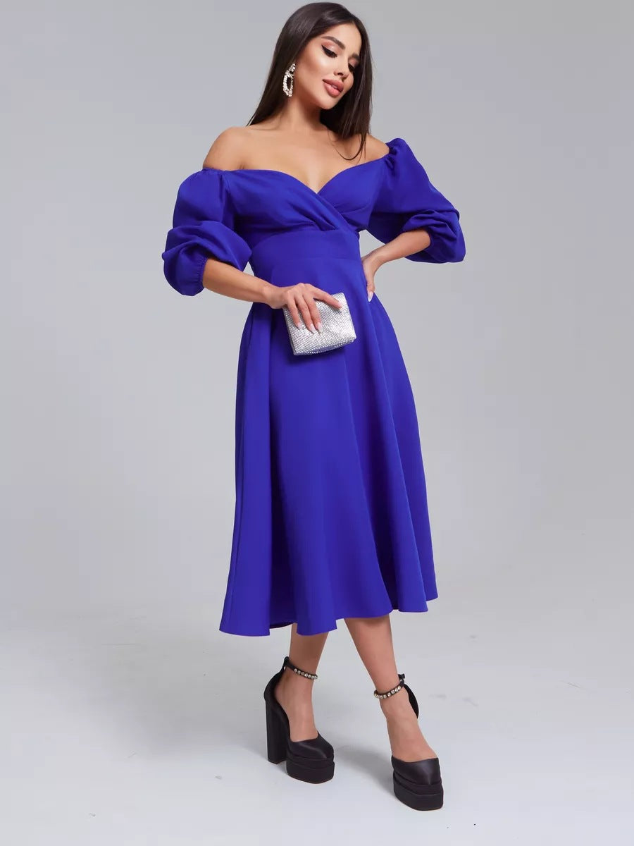 Wickelkleid für Damen mit voluminösen Ärmeln und elegantem V-Ausschnitt von berg-feldt