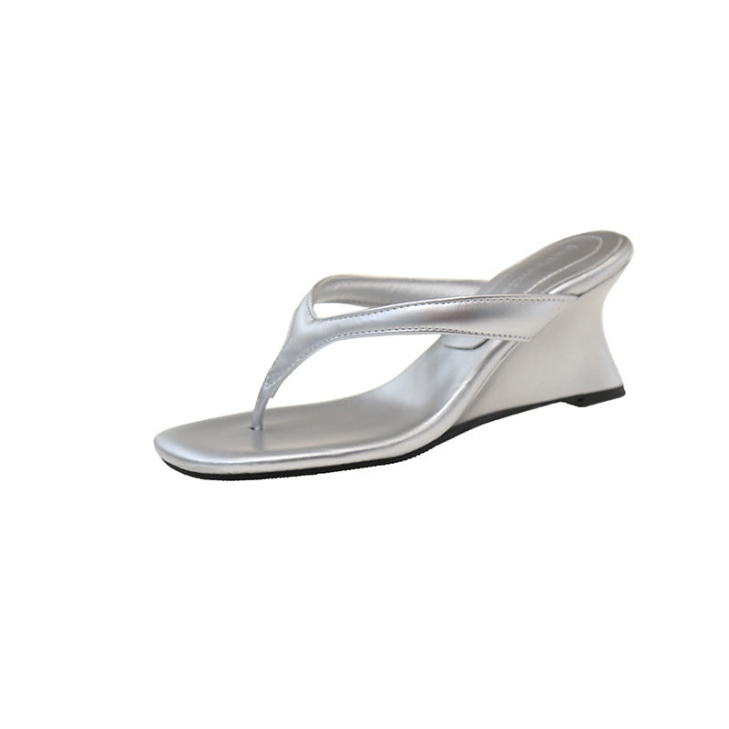 Women's Comfort Fit Wedge Flip-Flops by berg-feldt