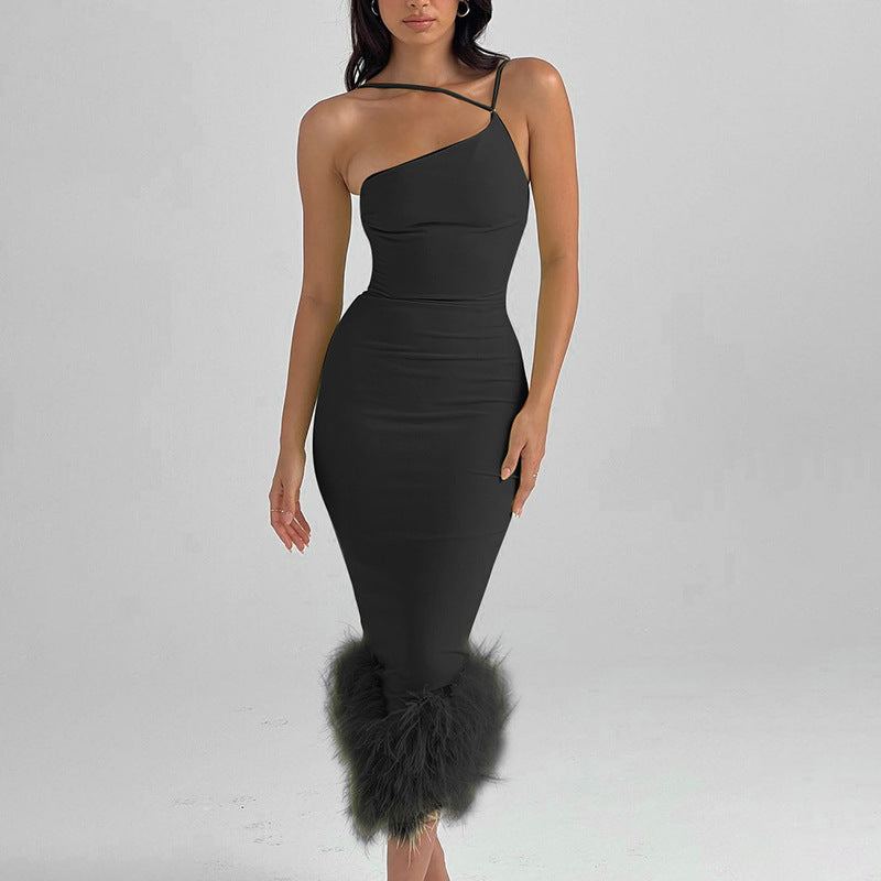 Asymmetrisches Kleid mit glitzerndem Saum von berg-feldt
