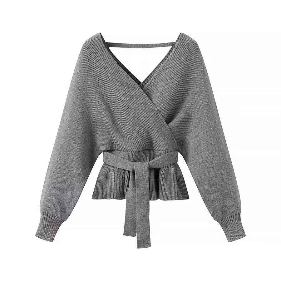 Wickeltop für Damen mit eleganter Schleife von berg-feldt
