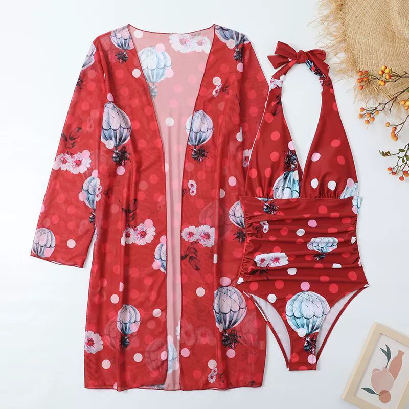 Women's Floral Print Swimsuit and Cover-Up Set berg-feldt