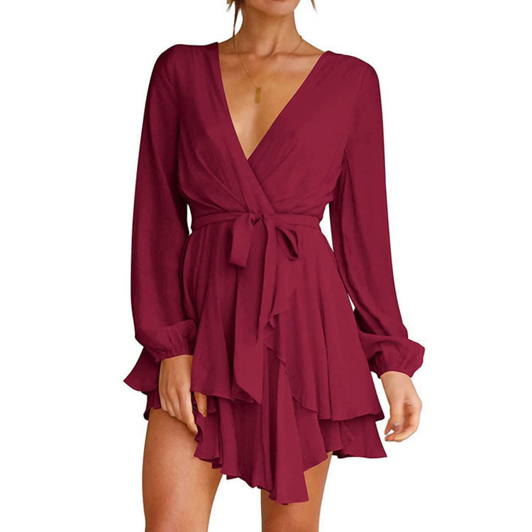 Wickelkleid für Damen mit fließenden Rüschen und tiefem V-Ausschnitt von berg-feldt