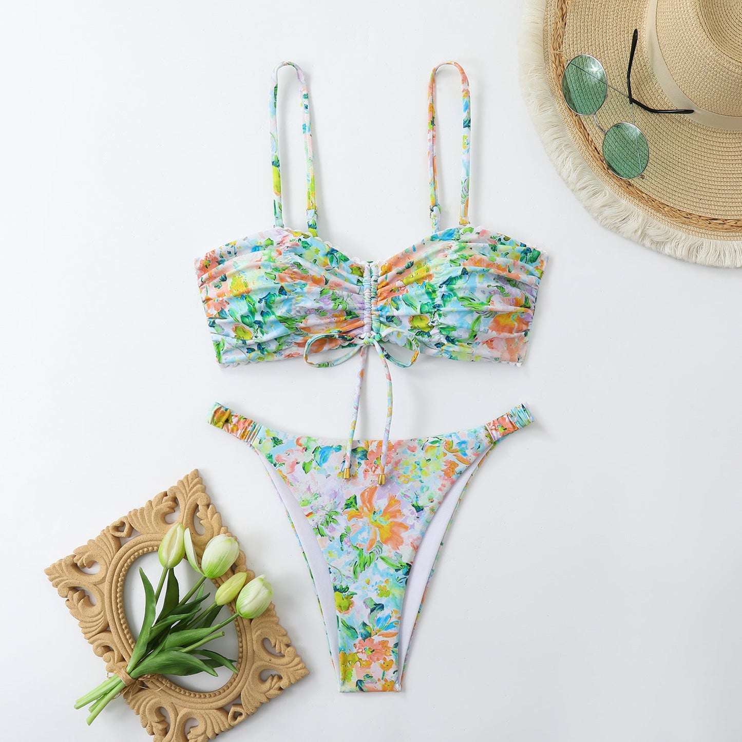Ensemble bikini pour femme avec fronces sophistiquées et bretelles réglables de berg-feldt