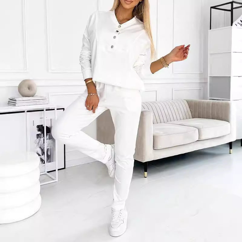 Survêtement décontracté pour femme avec détails boutonnés tendance et taille élastique Berg-Feldt