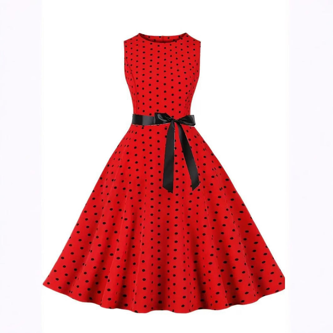 Modernes, tailliertes Damen Vintage Kleid mit Punkten von berg-feldt
- berg-feldt