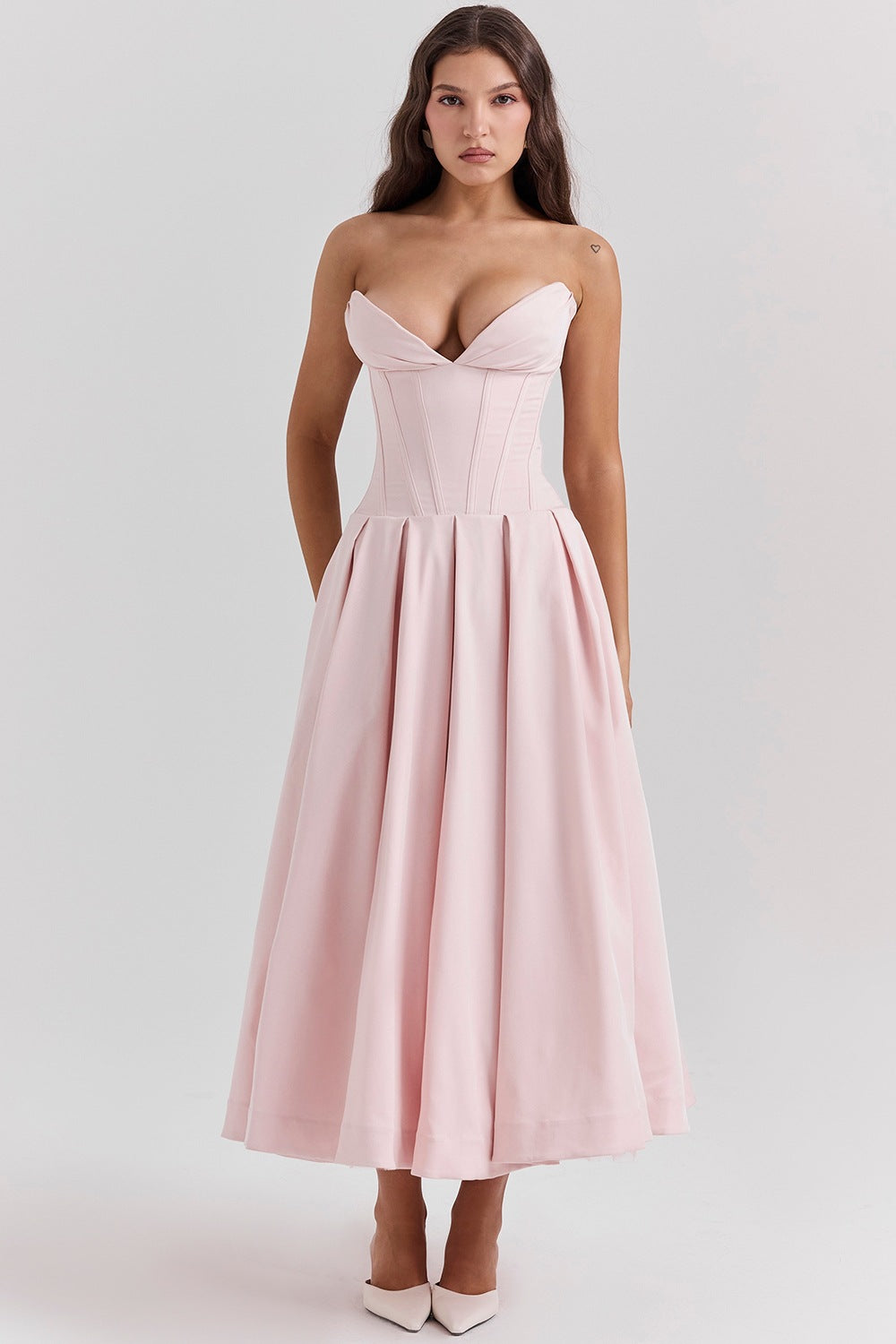 Robe de soirée pour femme, silhouette ajustée et coupe trapèze Berg-Feldt