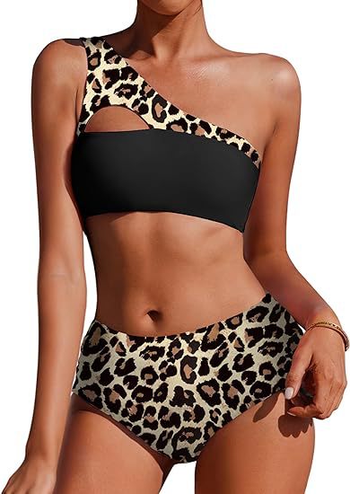 Asymmetrischer Damen-Bikini mit Blumenapplikationen von berg-feldt