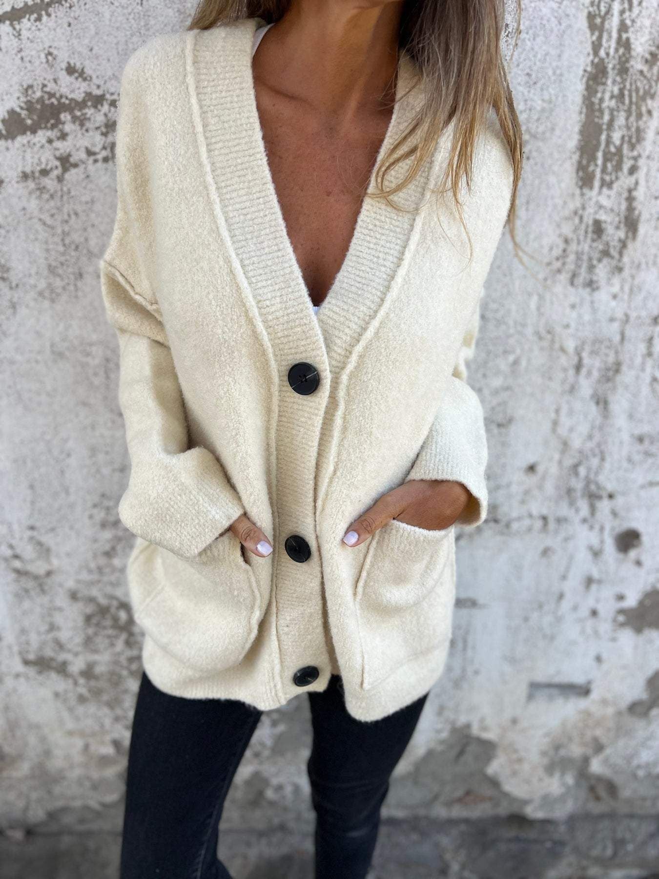 Cardigan douillet pour femmes avec grandes poches et boutons décoratifs Berg-Feldt