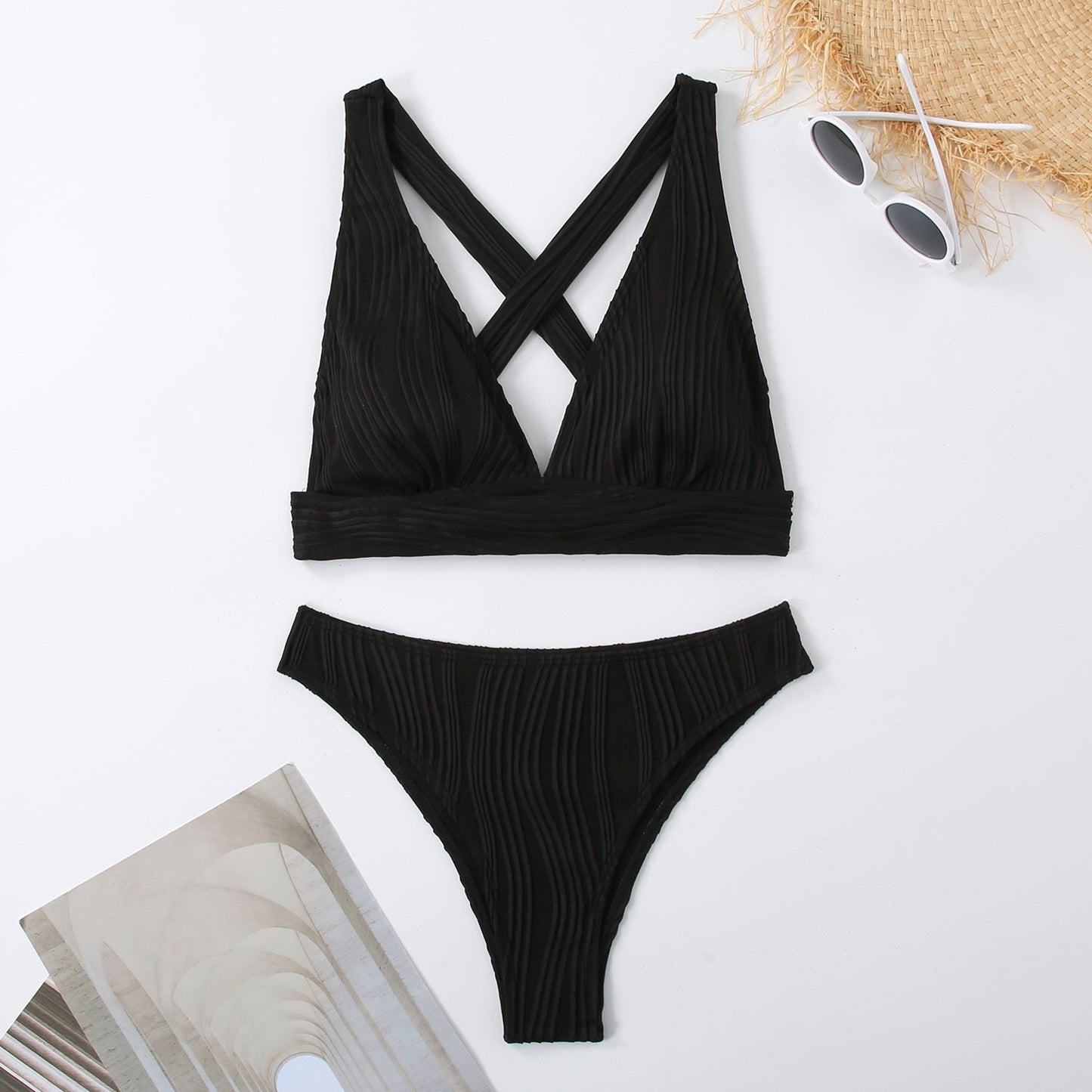 Women's Plunge Neck Cross-Back Bikini Set berg-feldt