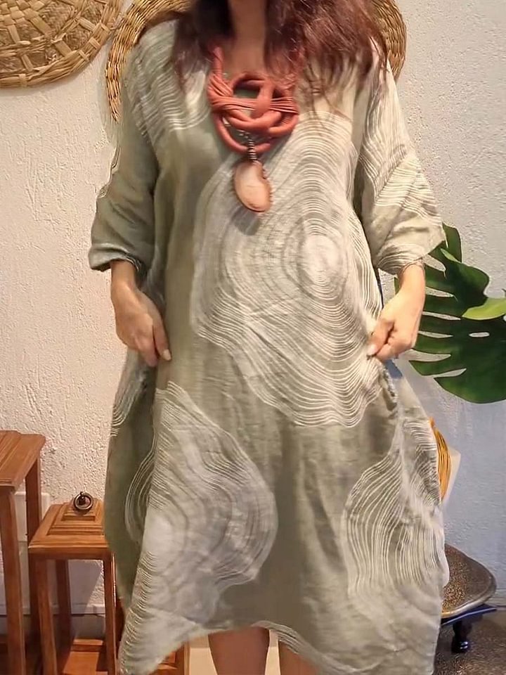 Weites Tunika-Kleid für Damen mit außergewöhnlichem Muster von berg-feldt