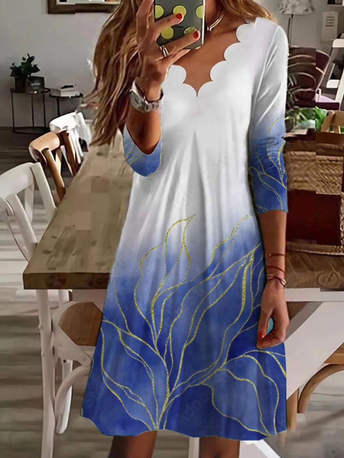 Robe de plage femme élégante à col en V et imprimé floral de berg-feldt