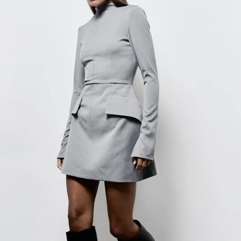 Heidi Mode | Robe longue, à manches longues, près du corps et qui tombe sur les hanches