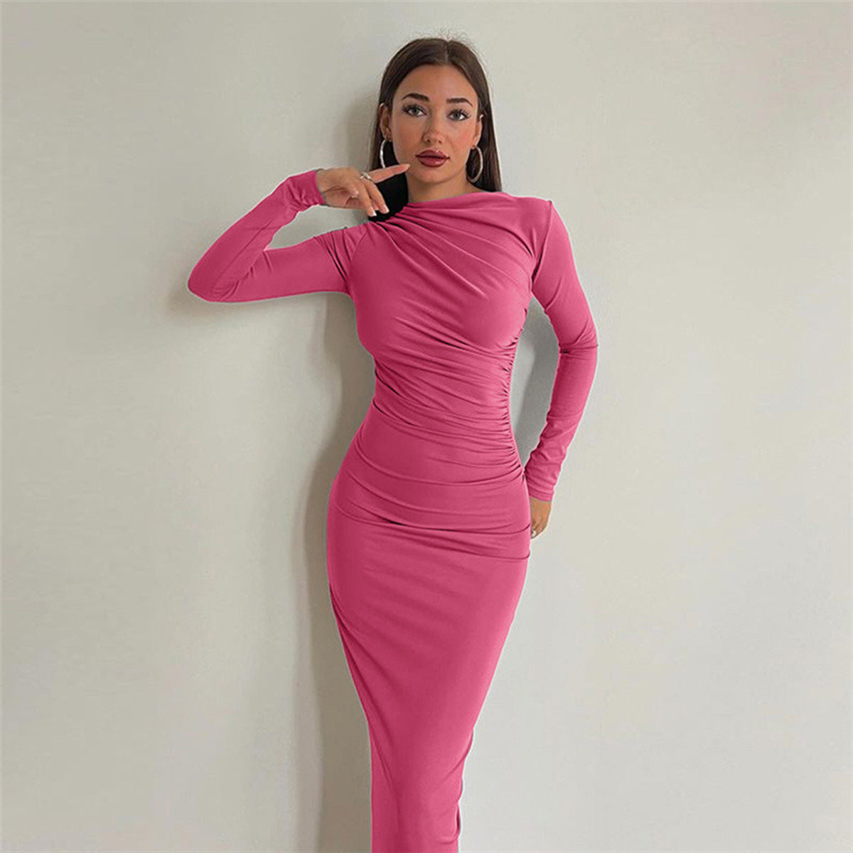 Robe portefeuille élégante à manches longues et coupe ajustée pour femme Berg-Feldt