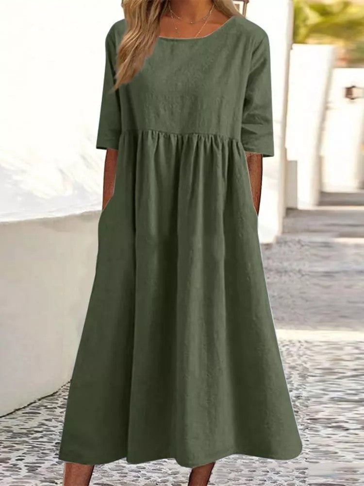 Weites Damen-Maxikleid mit lockerem Schnitt von berg-feldt