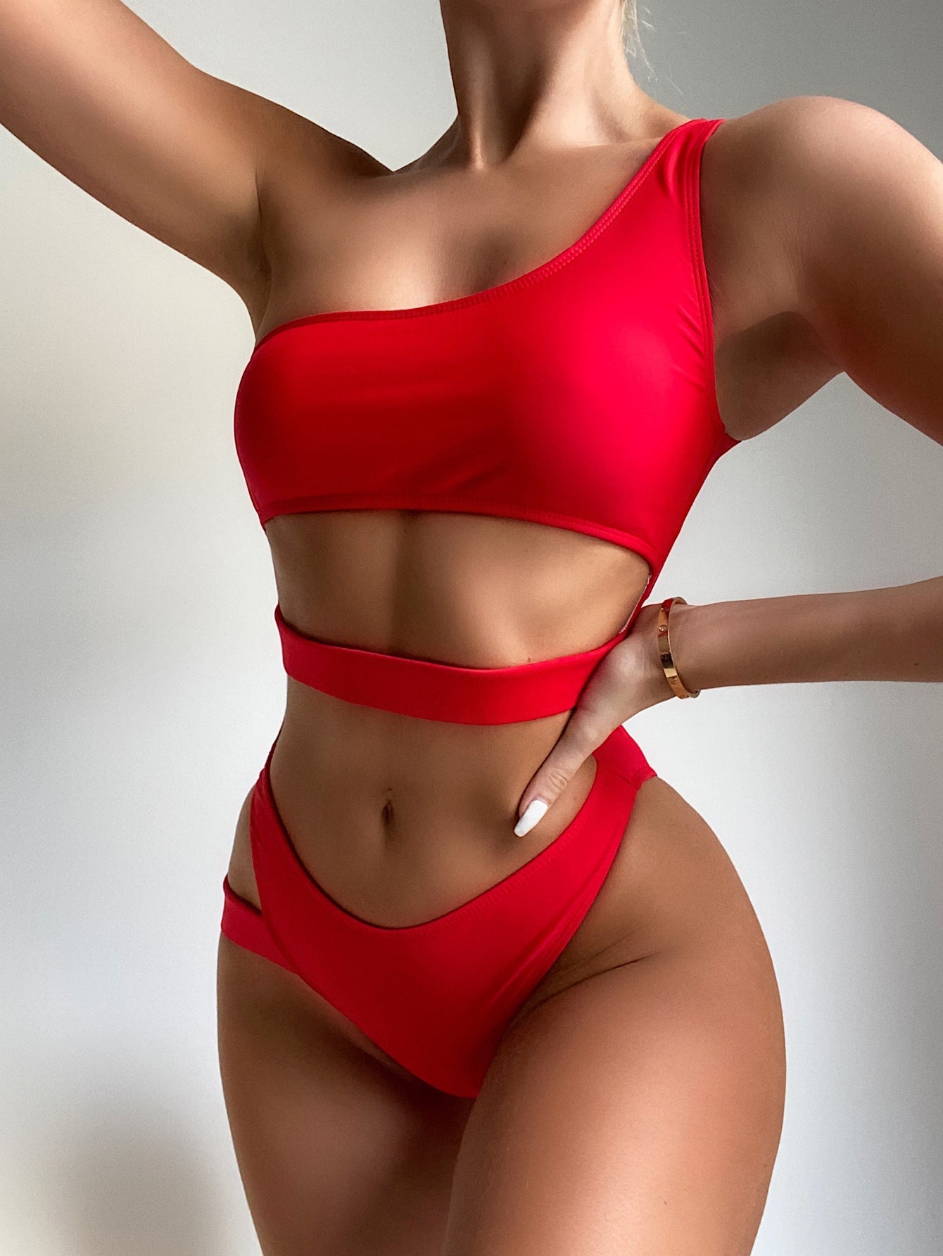 Maillot de bain deux pièces Berg-Feldt pour femme : Coupe découpée ruchée, slip taille haute