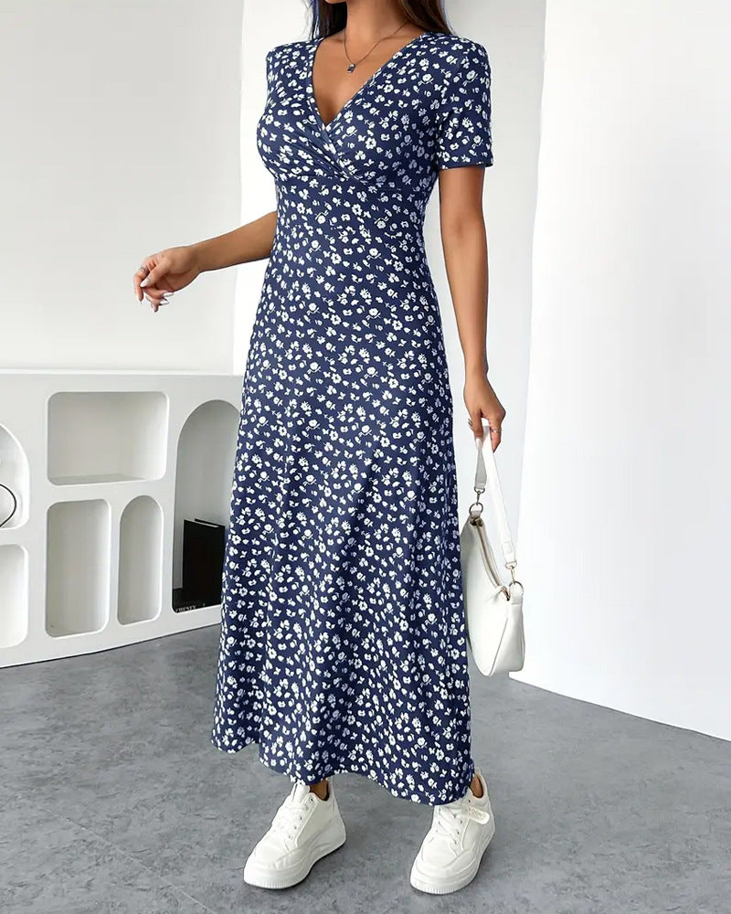 Wickel-Maxikleid mit Blumenmuster und Seitentaschen von berg-feldt
