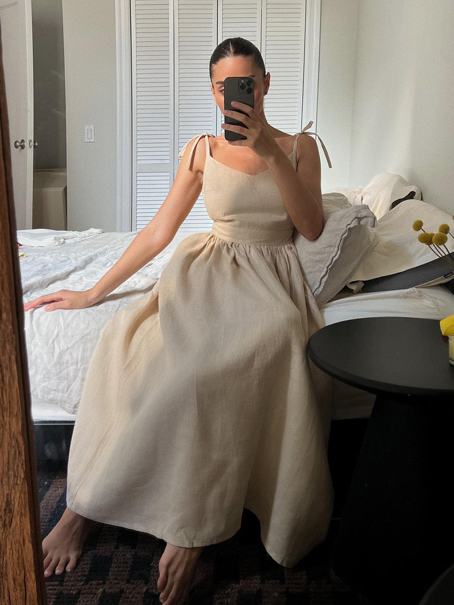 Zeitloses Sommerkleid für Damen mit verstellbaren Trägern von berg-feldt