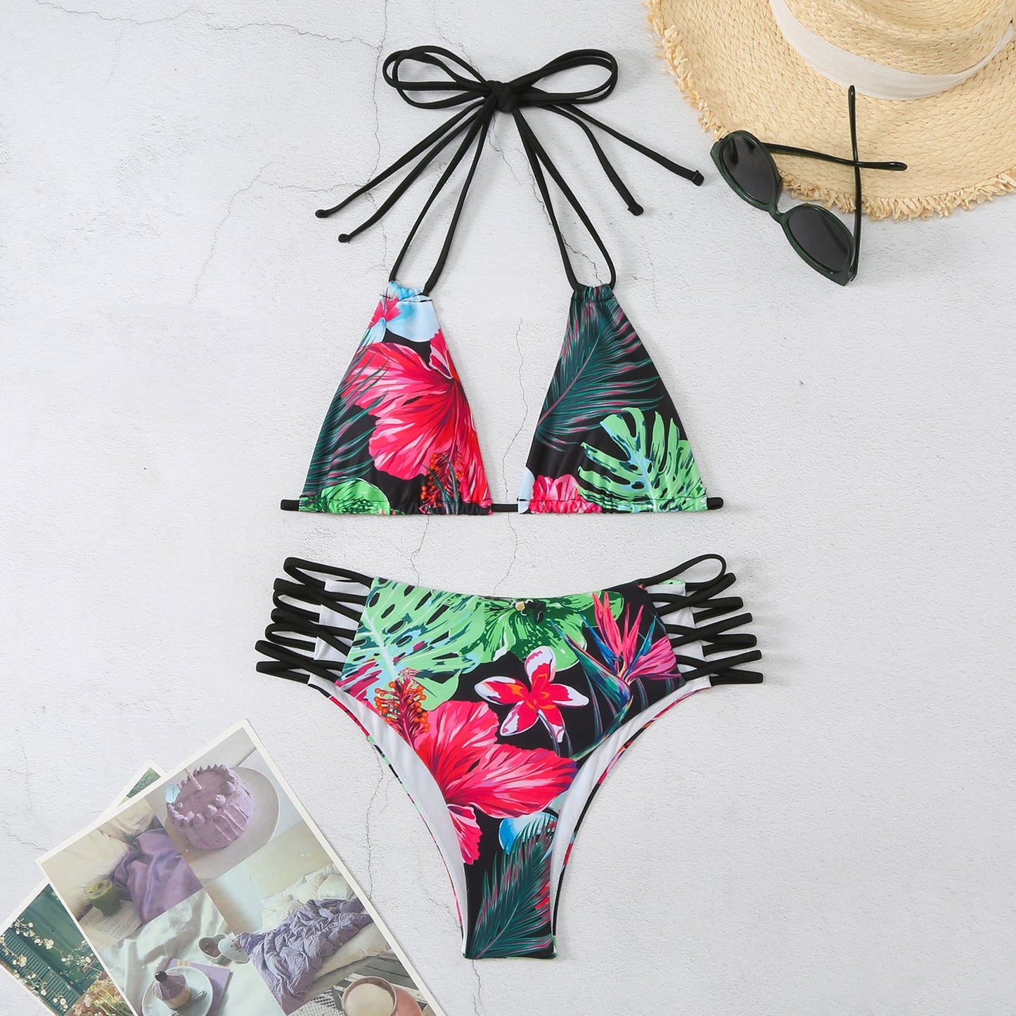 Unik geschnürter Dreieck-Bikini mit Blumenmuster von berg-feldt für Damen