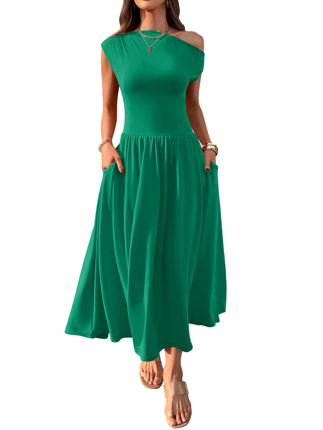 Asymmetrisches Maxikleid mit fließendem Rock von berg-feldt