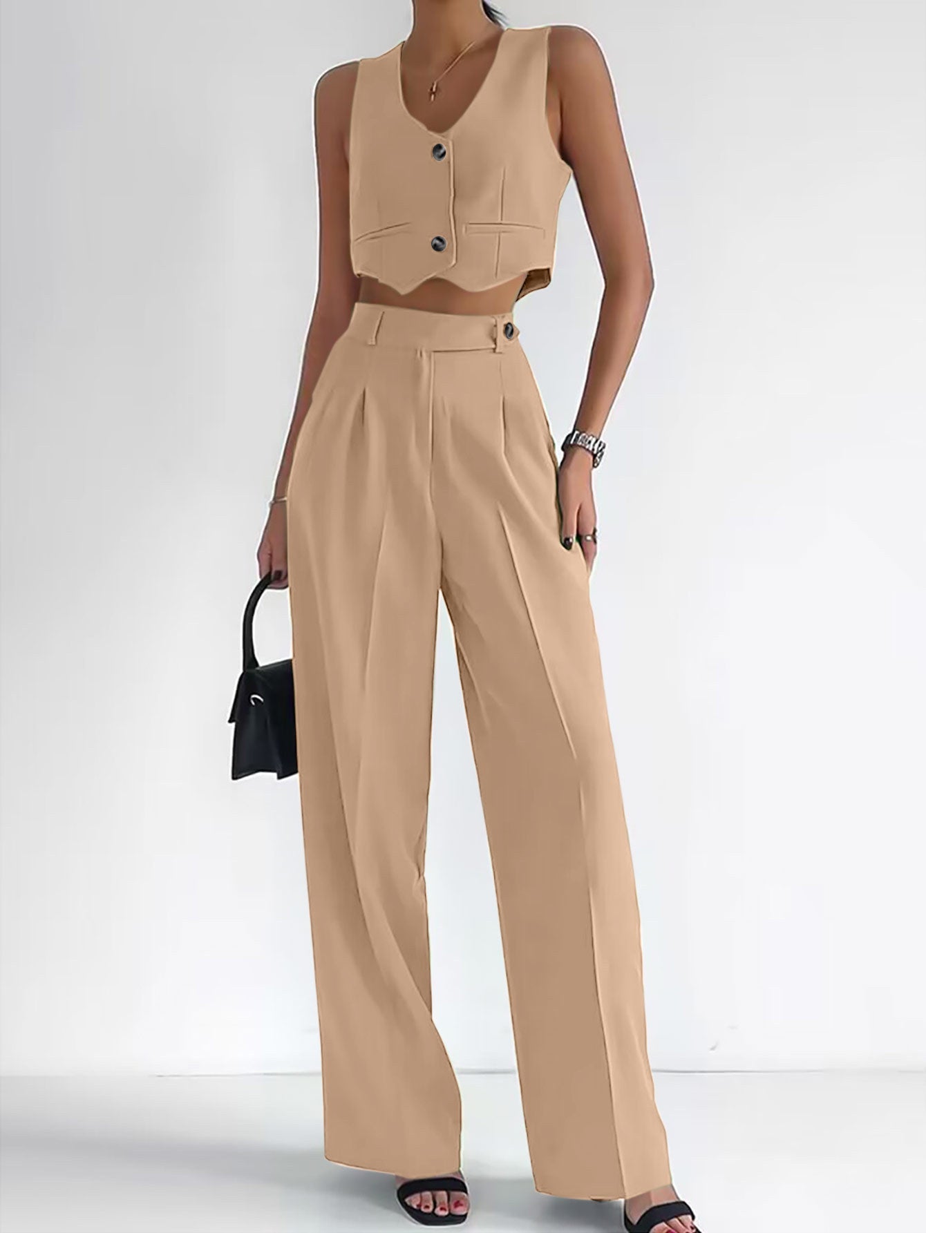 Ensemble deux pièces tendance pour femme avec haut sans manches et pantalon large Berg-Feldt