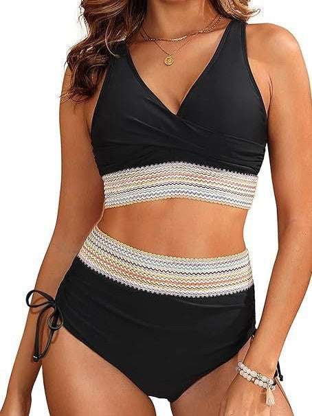 Wickel-Bikini mit High-Waist Shorts von berg-feldt