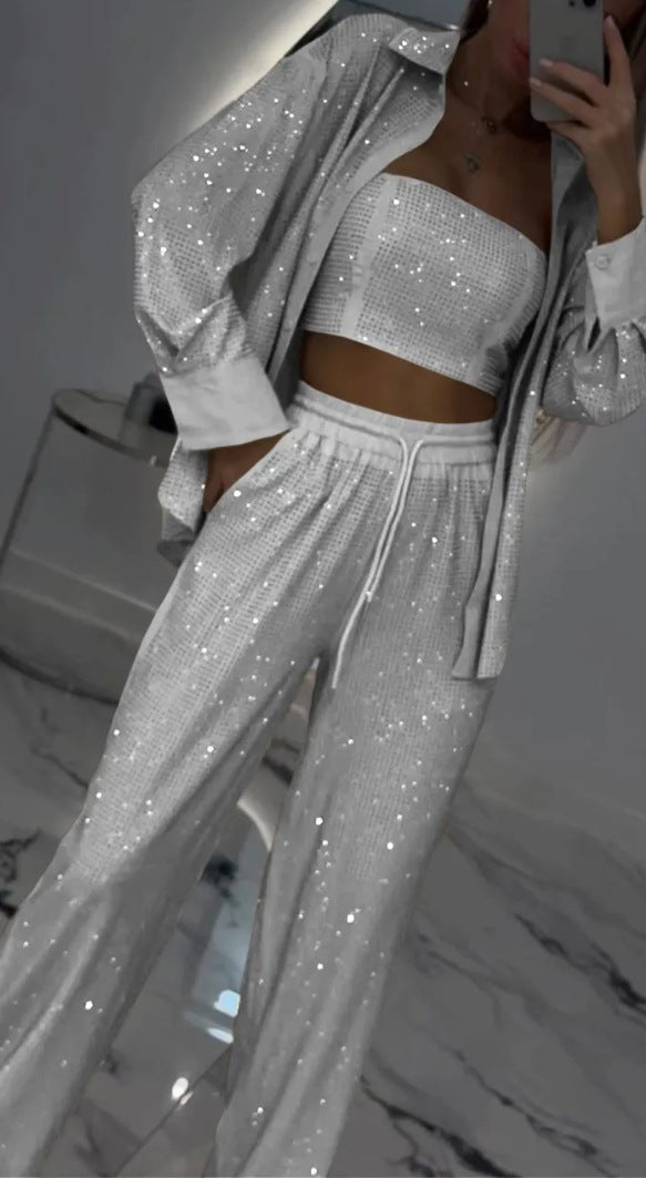 Loungewear Set for Women: Glittery Top & Elastic Trousers by berg-feldt