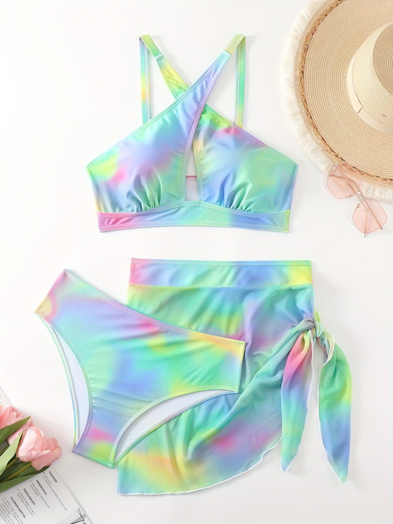 Ensemble bikini avec haut croisé et paréo fluide pour femme de berg-feldt