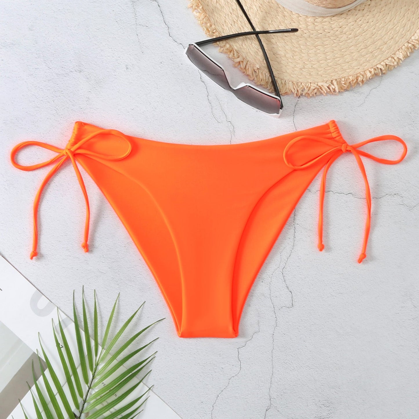 Wendebarer Damen Bikini-Slip mit Schnürung seitlich von berg-feldt