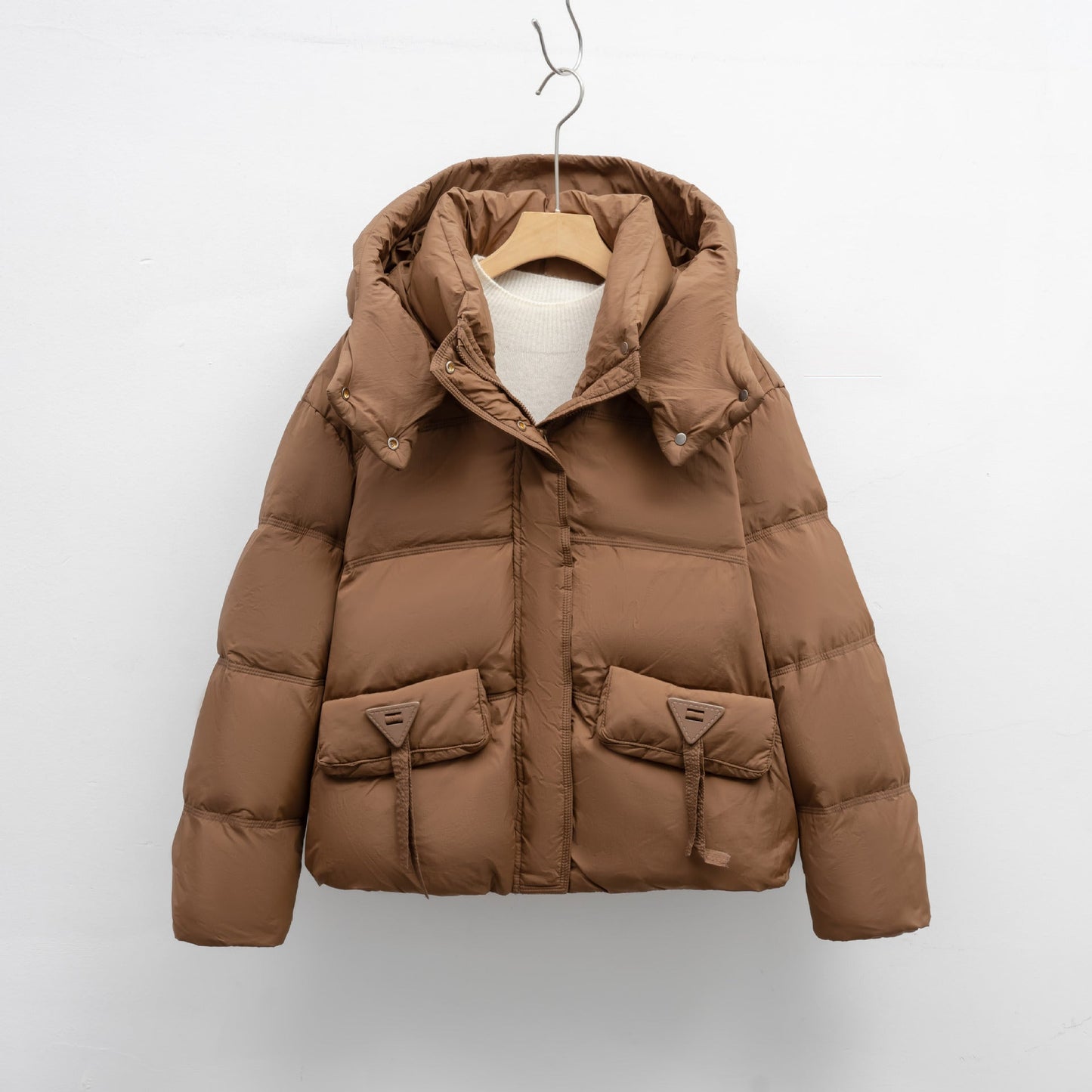 Veste matelassée isolée pour femme avec poches pratiques et capuche Berg-Feldt