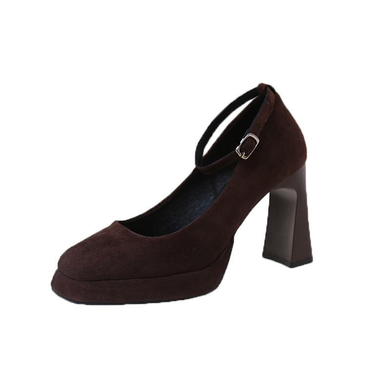 Mary Jane Pumps mit verstellbarem Riemen und Blockabsatz von berg-feldt für Damen