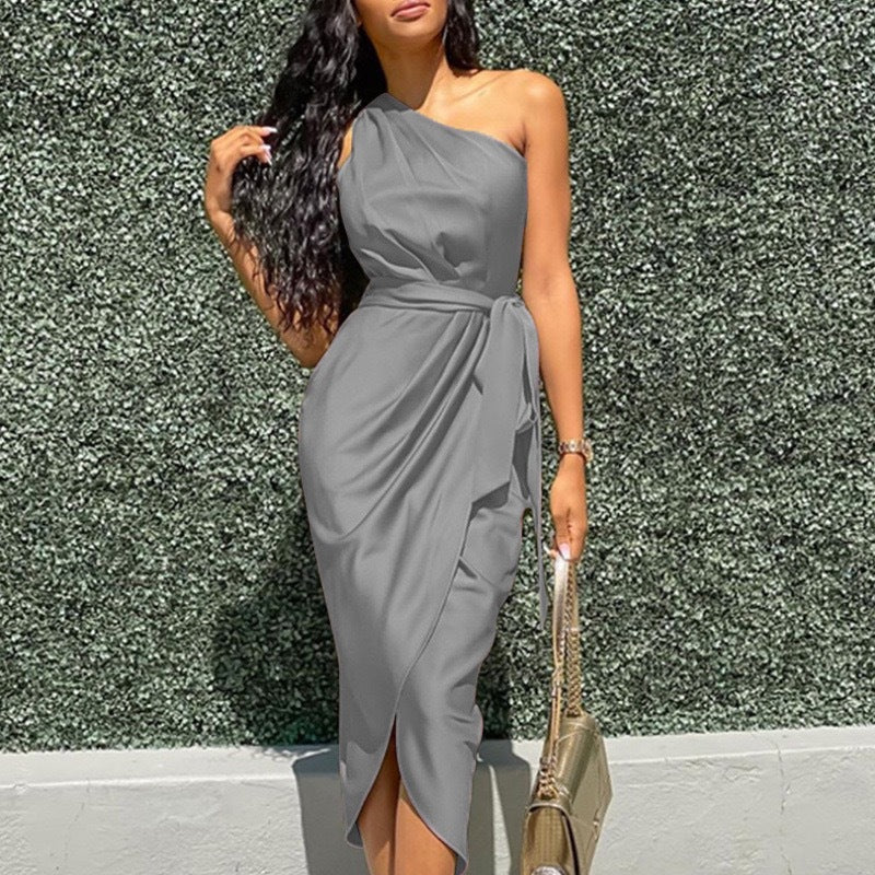 Asymmetrisches Midi-Kleid für Damen mit Taillengürtel von berg-feldt