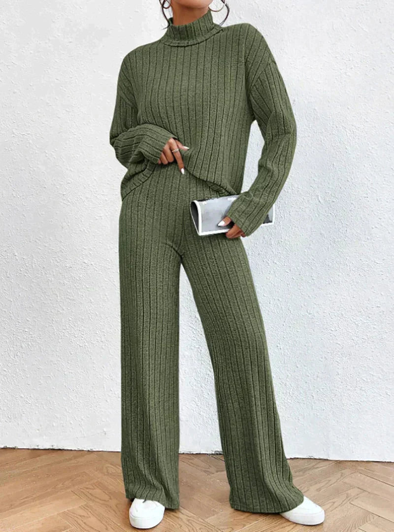 Berg-Feldt | Gestrickte Hose und Rollkragenpullover für Damen