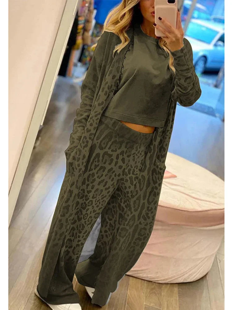 Berg-Feldt | Leopardenprint Cardigan, Langarm Taschen und Gummizug Hosen Satz