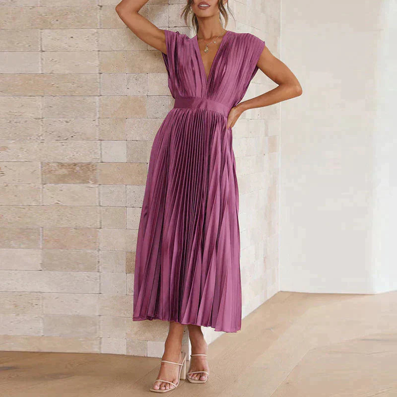Élégante robe plissée de Lena