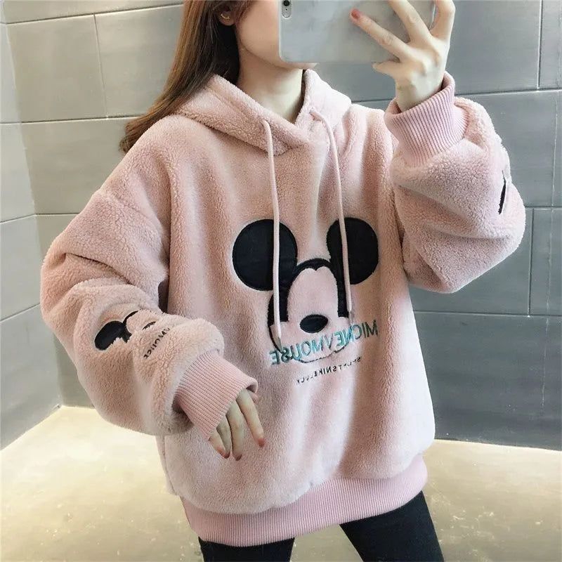 ILSA: Extra großer Kapuzenpullover