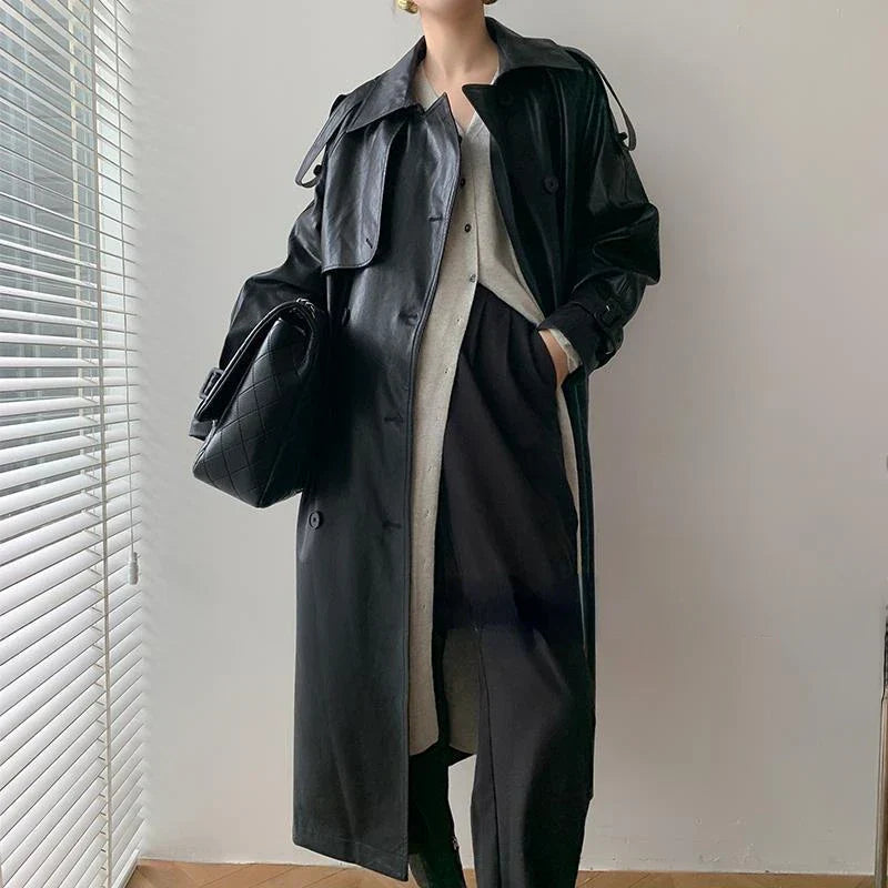 Berg-Feldt | Langer Trenchcoat für Frauen Lederlook Stilvoll und Modern