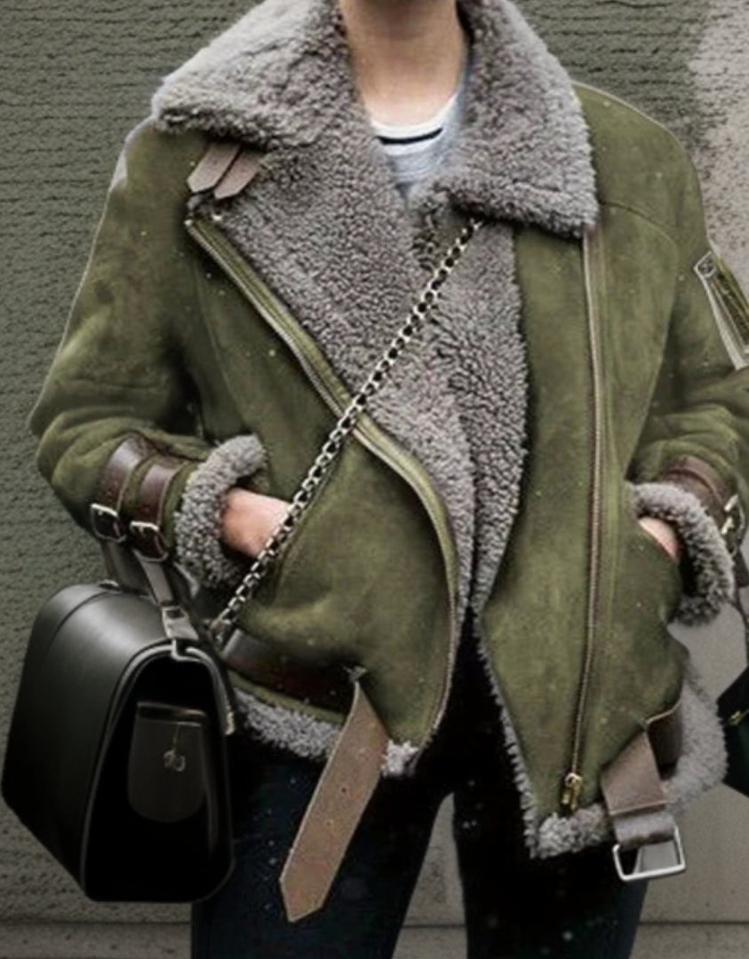Berg-Feldt | Modische Jacke mit Lederbefestigungen für Frauen
