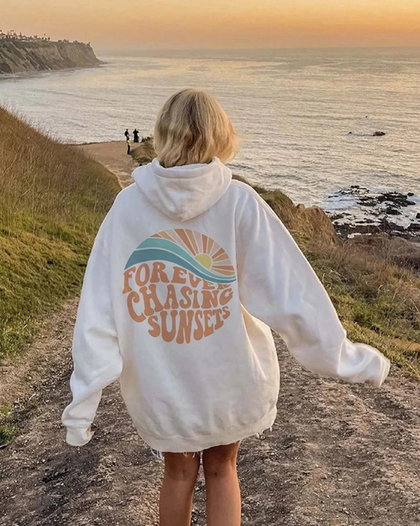 Fudus | Sweat à capuche moderne : Toujours vers le soleil couchant