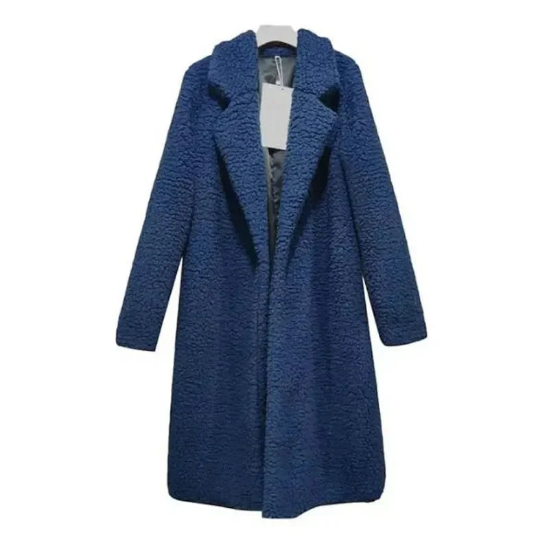 Manteau tendance pour femme en matière imitation peluche - Valeria