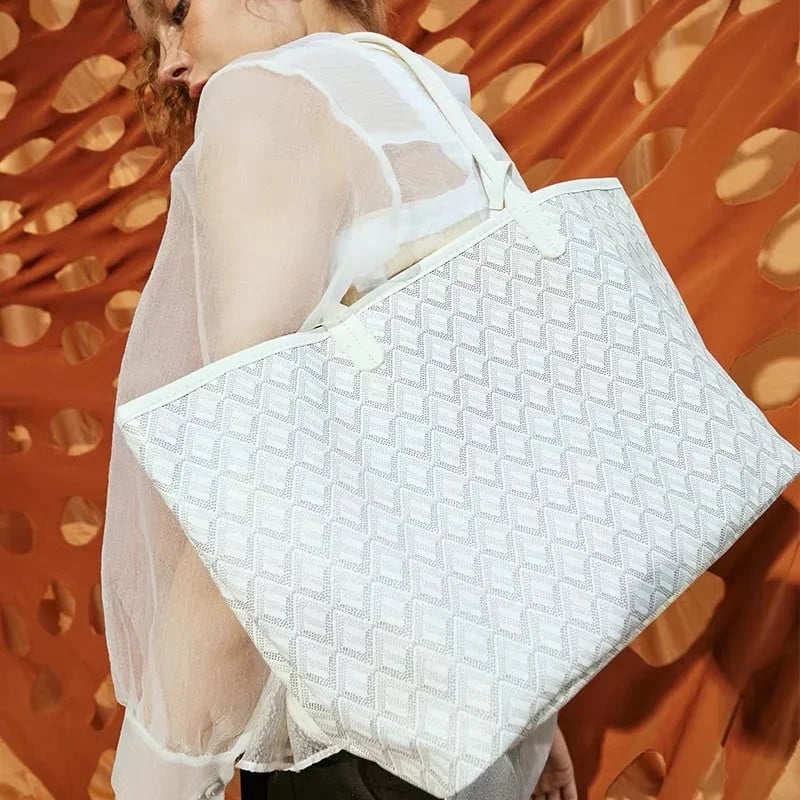 berg-feldt | Stylish Women's Handbag for Everyday Use
