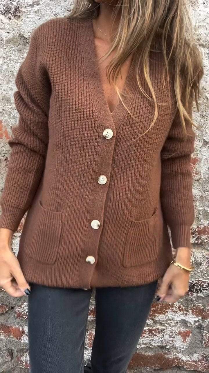 Berg-Feldt | Strickjacke mit Knöpfen Weicher Komfort Zeitloses Design