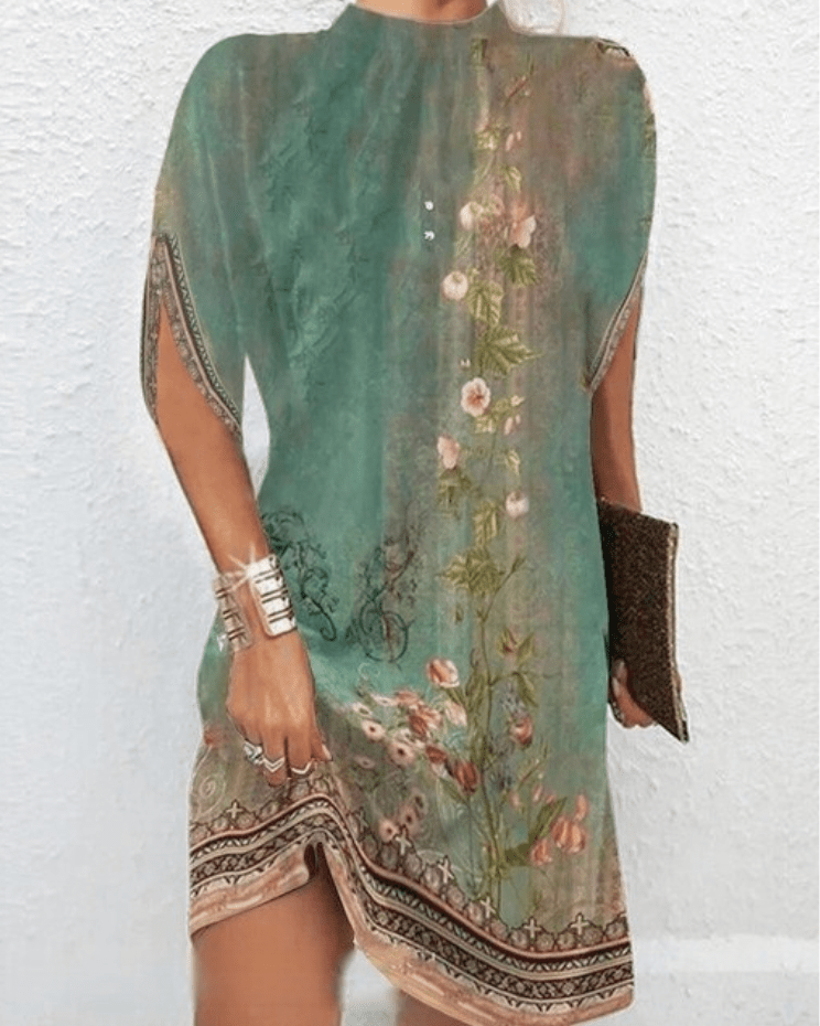 Trendiges und bequemes Damenkleid von berg-feldt mit Fledermausärmeln