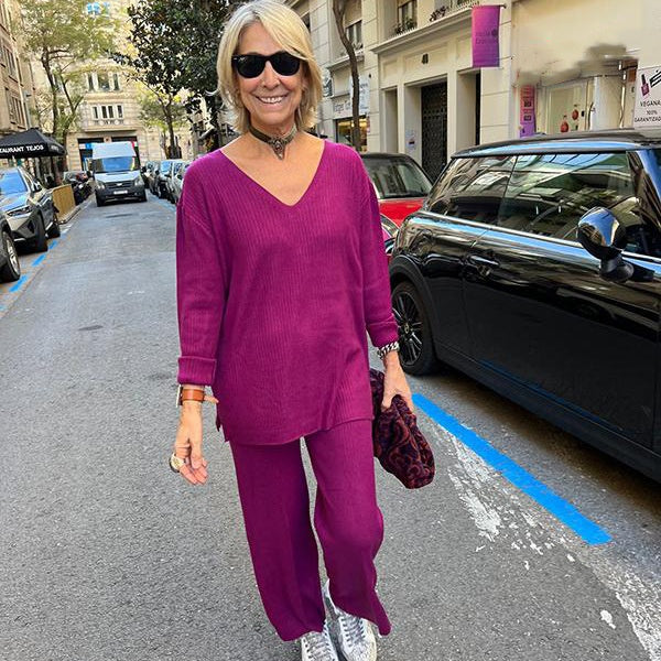 Ensemble élégant Maren : haut à col en V et pantalon large