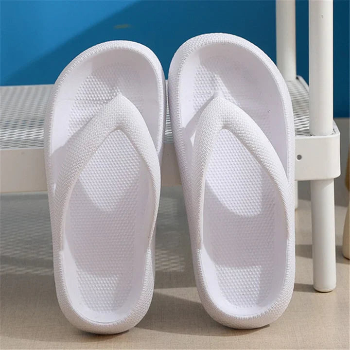 Cloud Flip-Flops von Berg-Feldt für Schmerzrelief